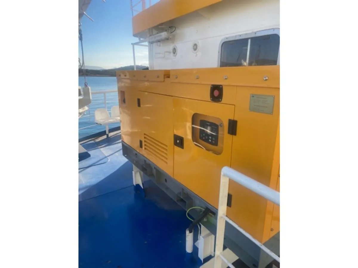 Kapal panumpang keur dijual
