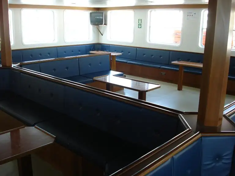 Kapal RoPax keur dijual