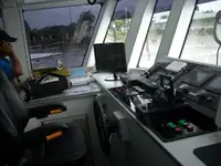 Parahu patroli pikeun dijual