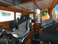 Kapal kerja keur dijual