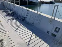 Kapal pendaratan, tangki keur dijual