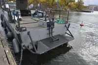 Kapal angkatan laut / militer keur dijual
