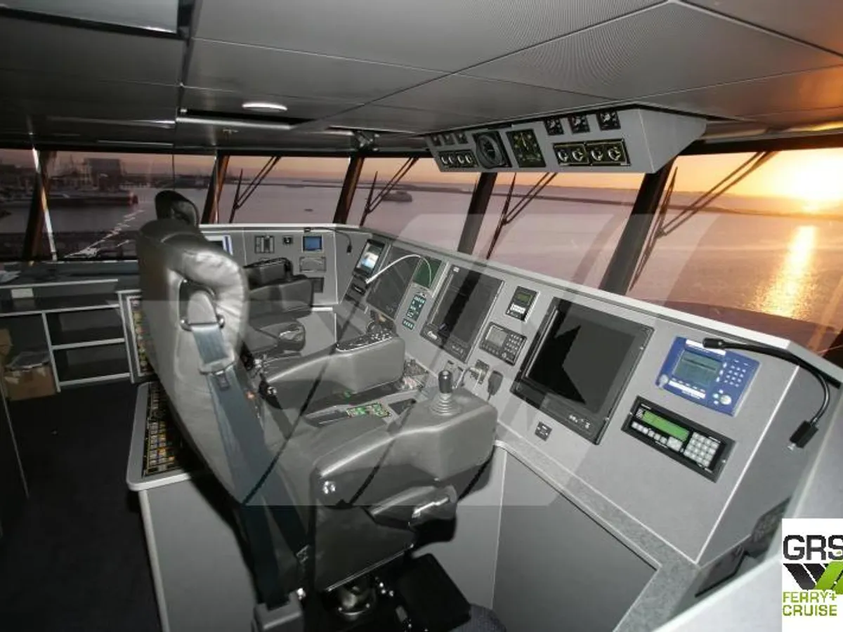 Kapal RoPax keur dijual
