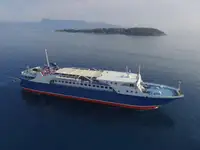 kapal RoPax pikeun dijual