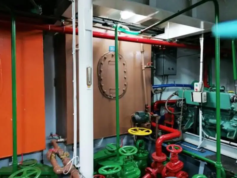 Kapal pesiar keur dijual