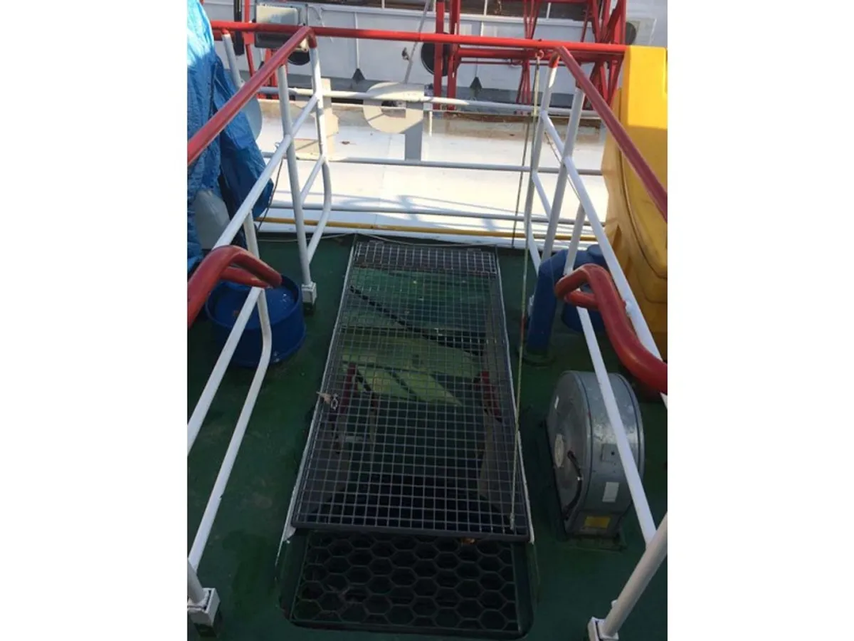 Kapal kontainer keur dijual