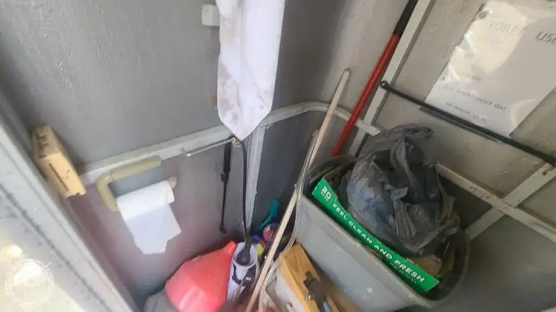 Kapal pesiar keur dijual
