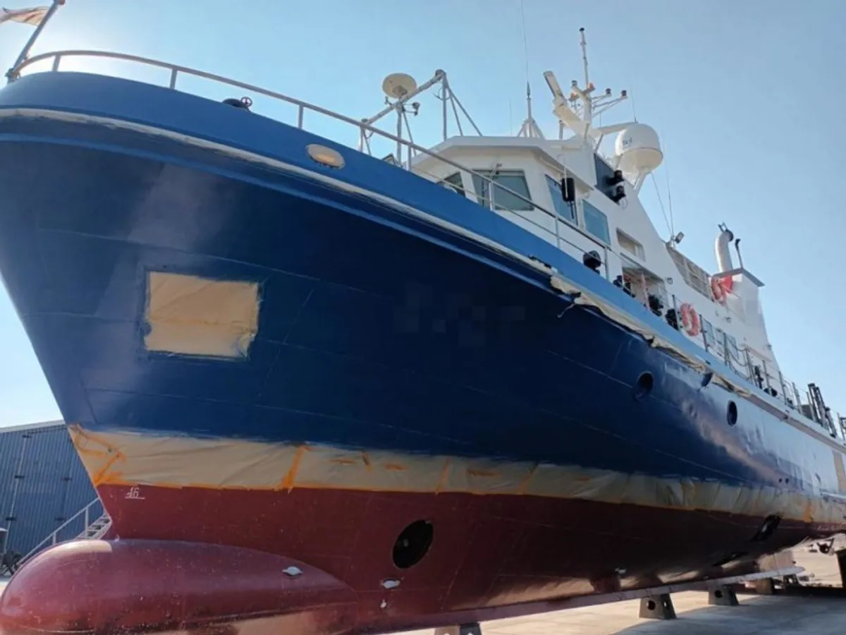 Kapal survei keur dijual