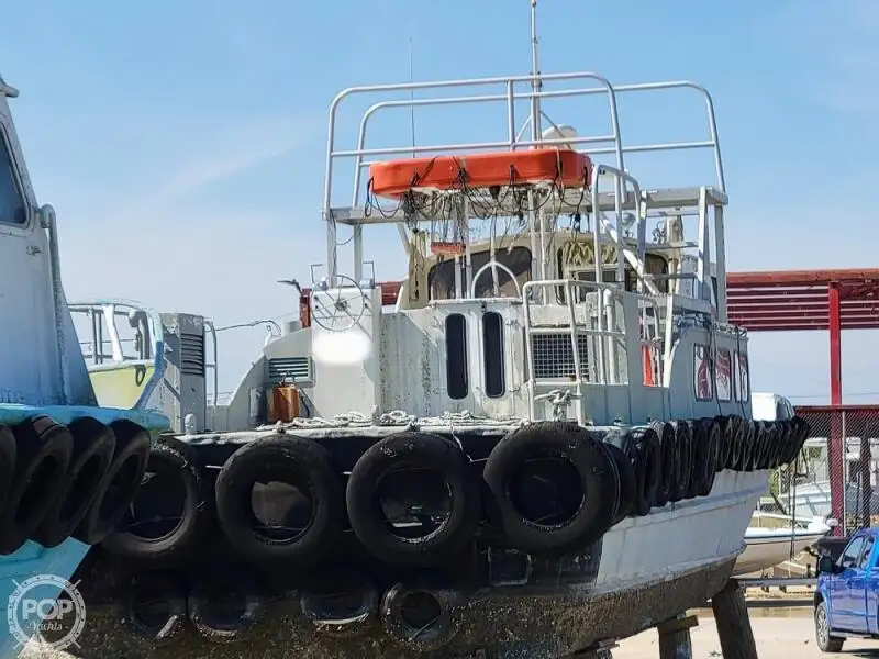 Kapal kru keur dijual
