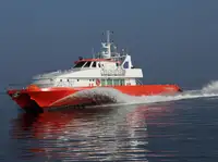 Katamaran pikeun dijual