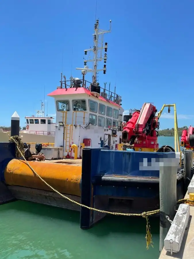 Kapal kerja keur dijual