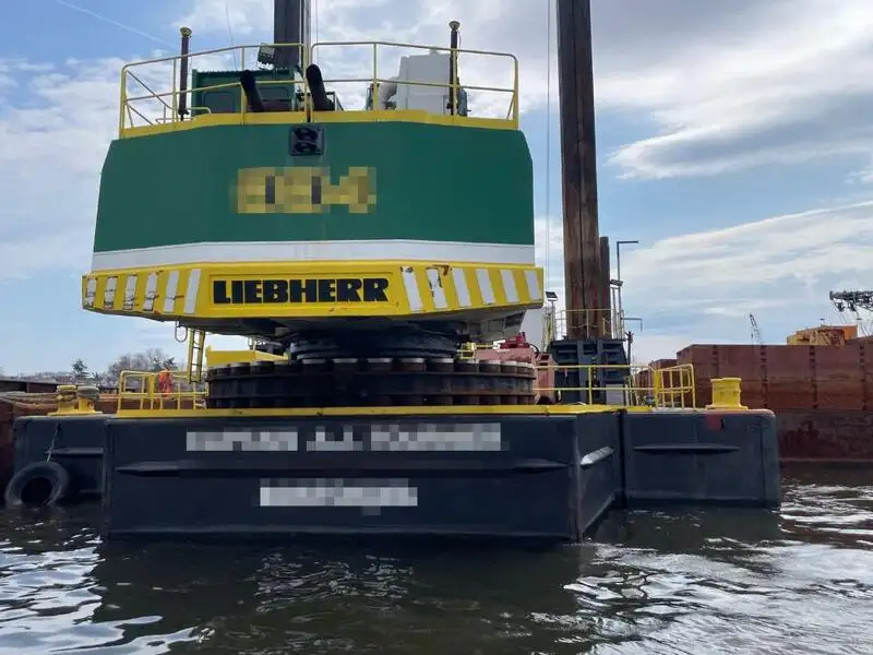 Kapal keruk keur dijual