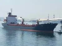 Kapal pangangkut barang curah keur dijual