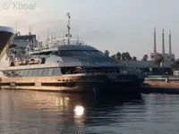 Kapal pesiar keur dijual