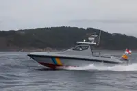 Parahu patroli pikeun dijual