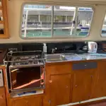 Katamaran pikeun dijual