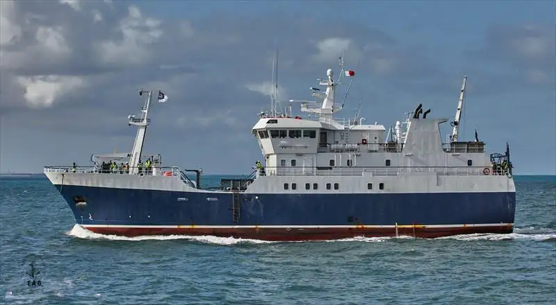 Kap pasokan platform (PSV) keur dijual