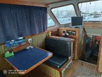Kapal survei keur dijual