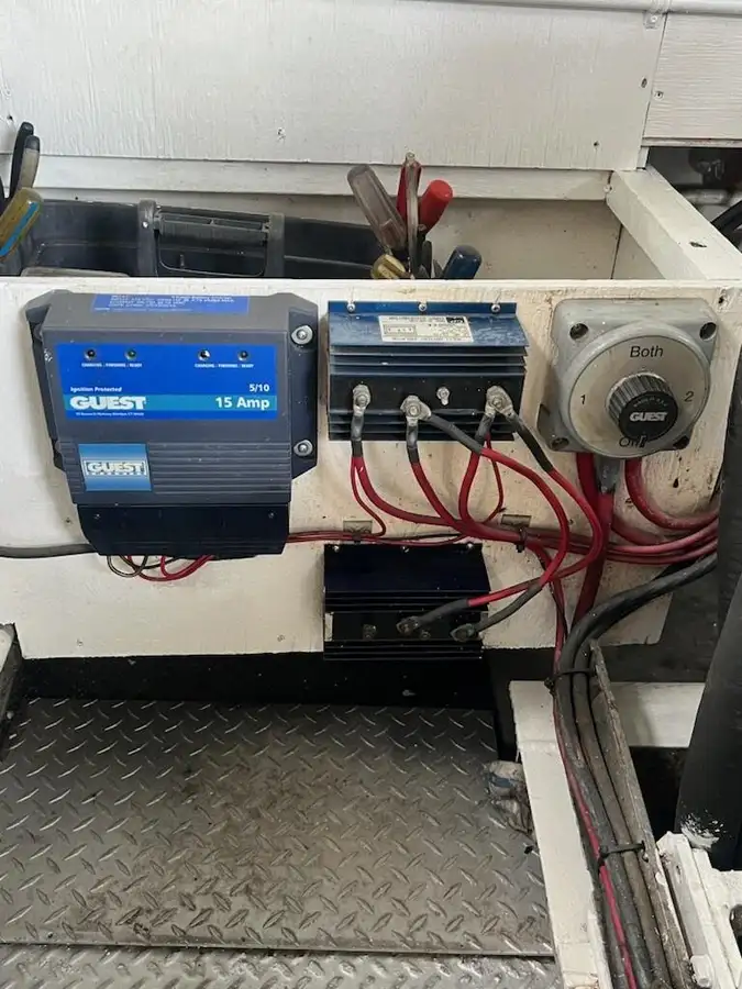 Kapal penarik keur dijual