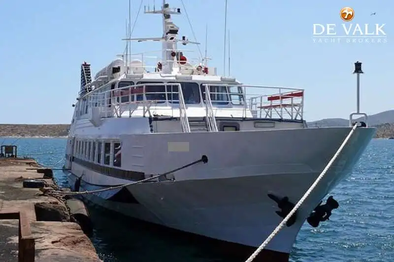 Kapal panumpang keur dijual