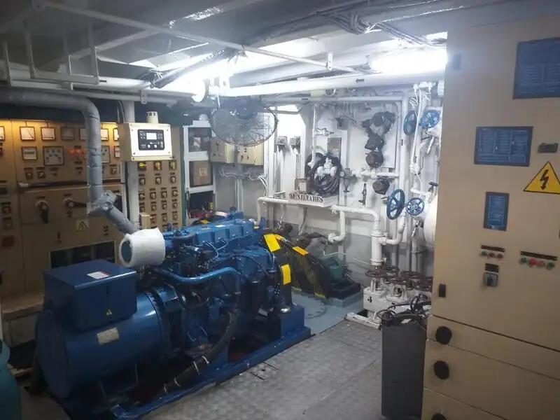 Kapal penarik keur dijual