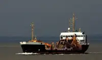 Kapal keruk keur dijual