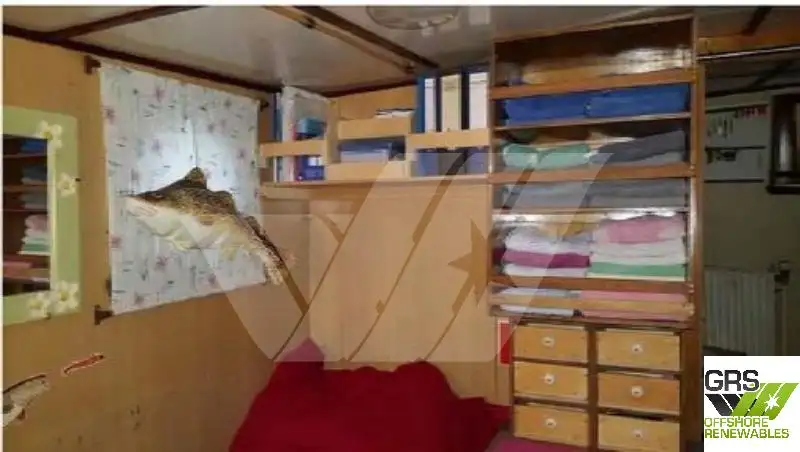 Kapal kerja keur dijual