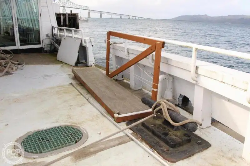 Kapal fery keur dijual