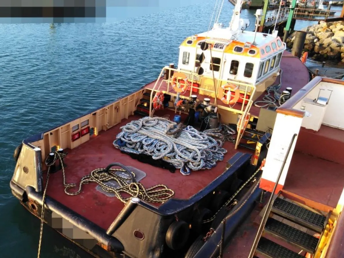 Kapal tunda keur dijual