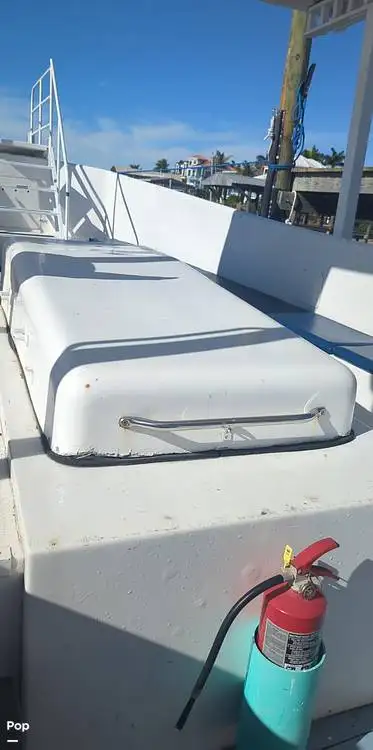 Kapal pesiar-feri keur dijual