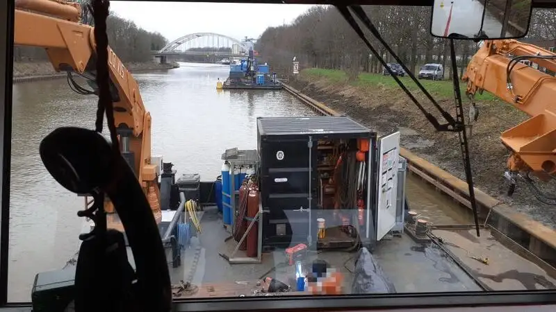 Kapal kontainer keur dijual