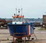 Kapal penarik keur dijual