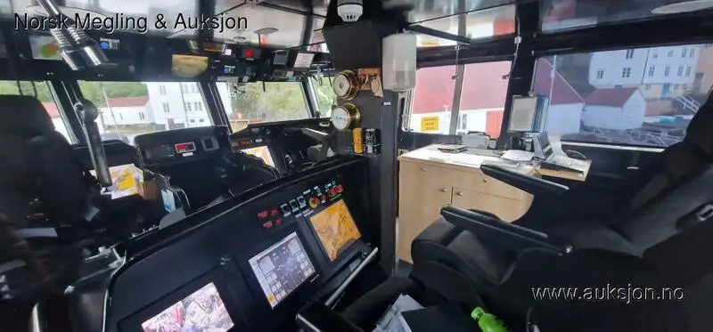 Kapal penarik keur dijual