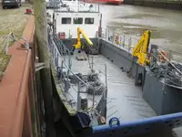Kapal pendaratan, tangki keur dijual