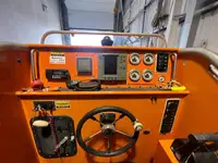 Kapal kerja keur dijual