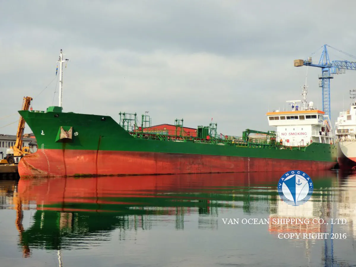 Kapal tangki minyak/bahan kimia keur dijual