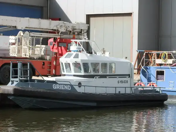 Kapal kru keur dijual