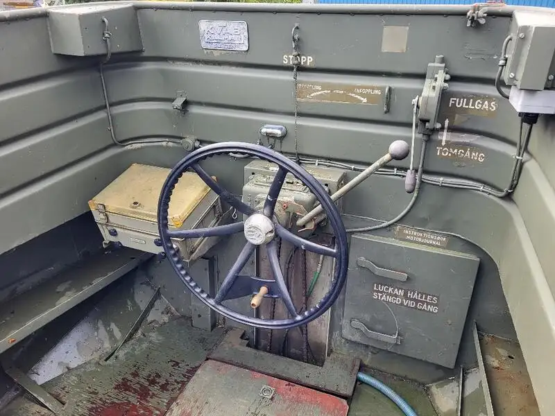 Kapal kerja keur dijual