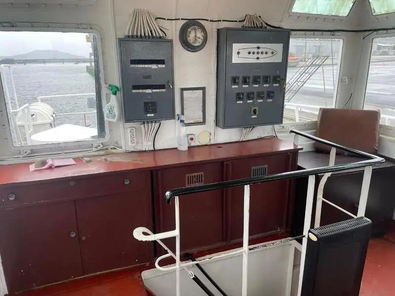 Kapal penarik keur dijual