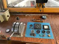 Kapal kerja keur dijual