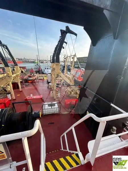 Kapal pasokan keur dijual