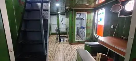 Kapal penarik keur dijual