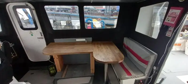 Kapal kru keur dijual