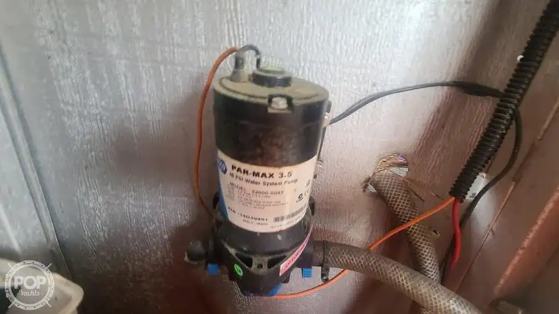 Kapal pesiar keur dijual