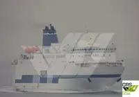 Ro-Ro ship pikeun dijual