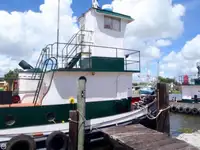 Kapal penarik keur dijual