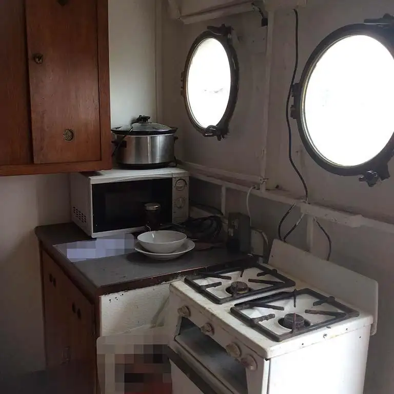 Kapal penarik keur dijual