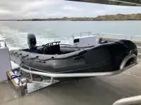 Kapal pesiar keur dijual