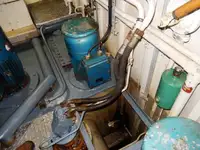 Kapal kerja keur dijual