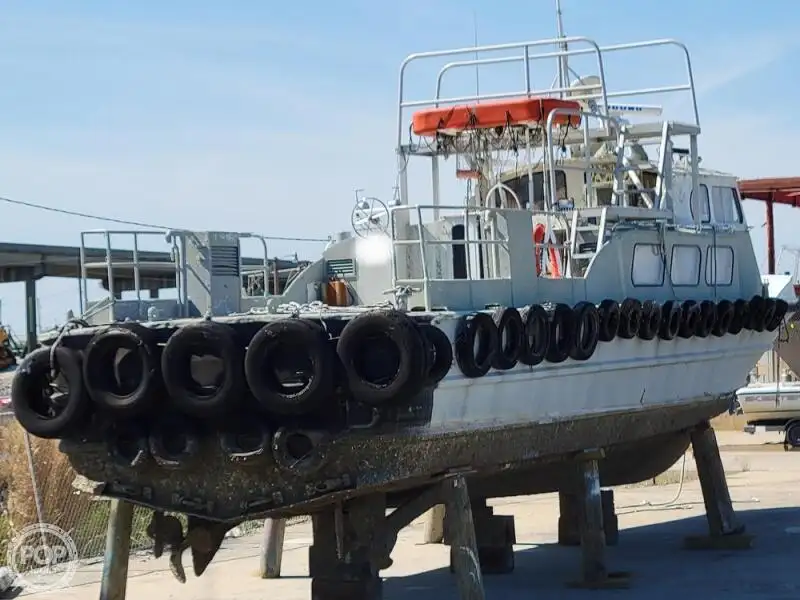 Kapal kru keur dijual